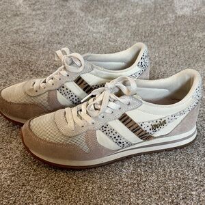 Gola Women's Sneakers - Cream and Tan